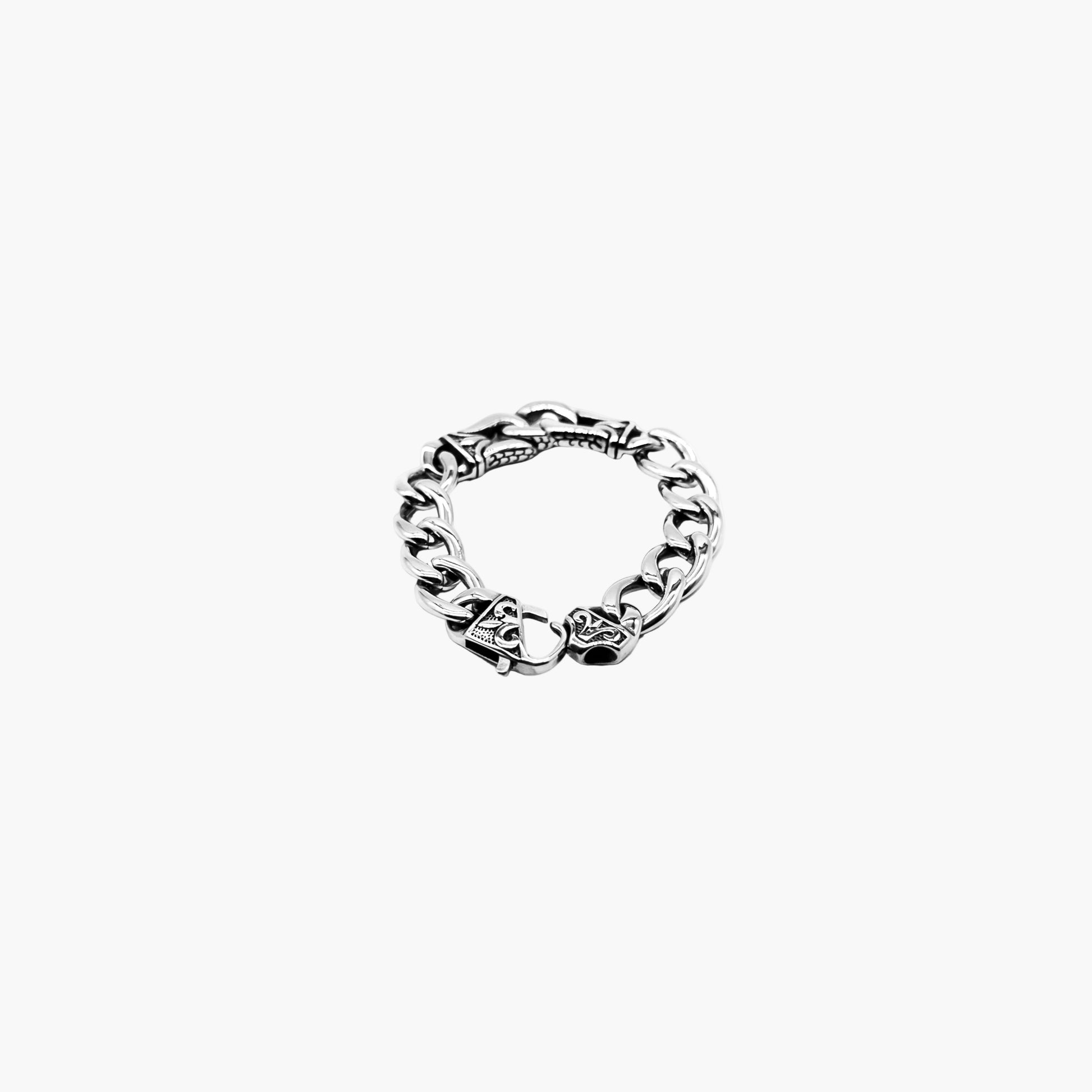 straight shot view of Vyper Steel link bracelet in 316L stainless steel