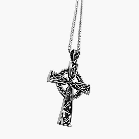 left side view of norse cross viking pendant