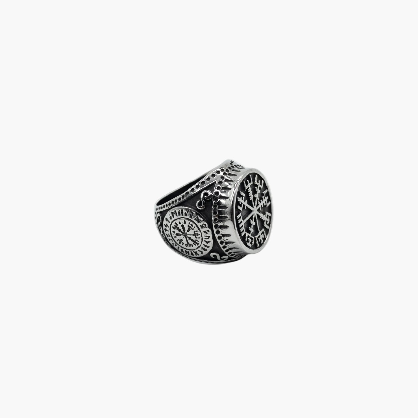 left angle view of Runic Kompass ring showing compass and rune band detail