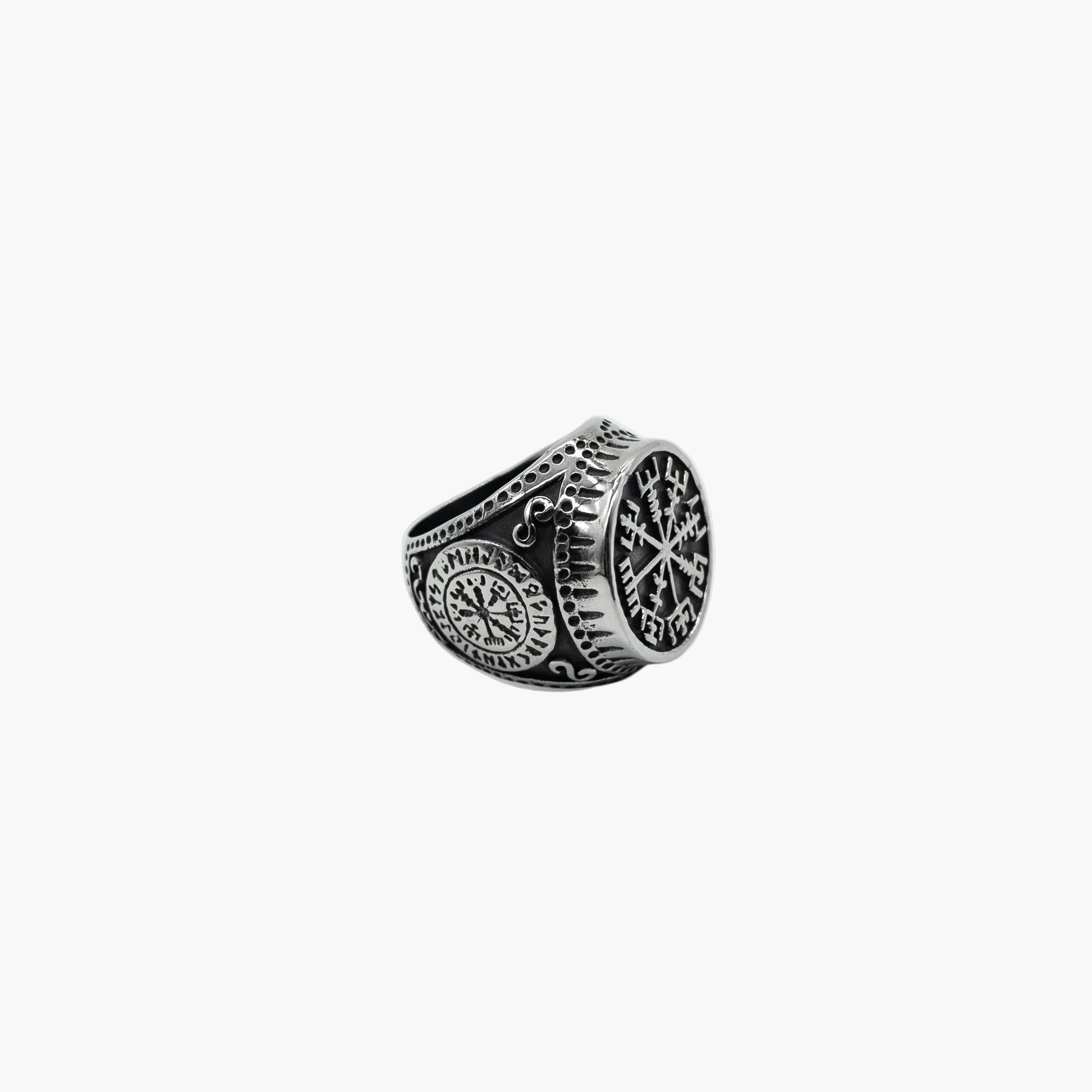 left angle view of Runic Kompass ring showing compass and rune band detail