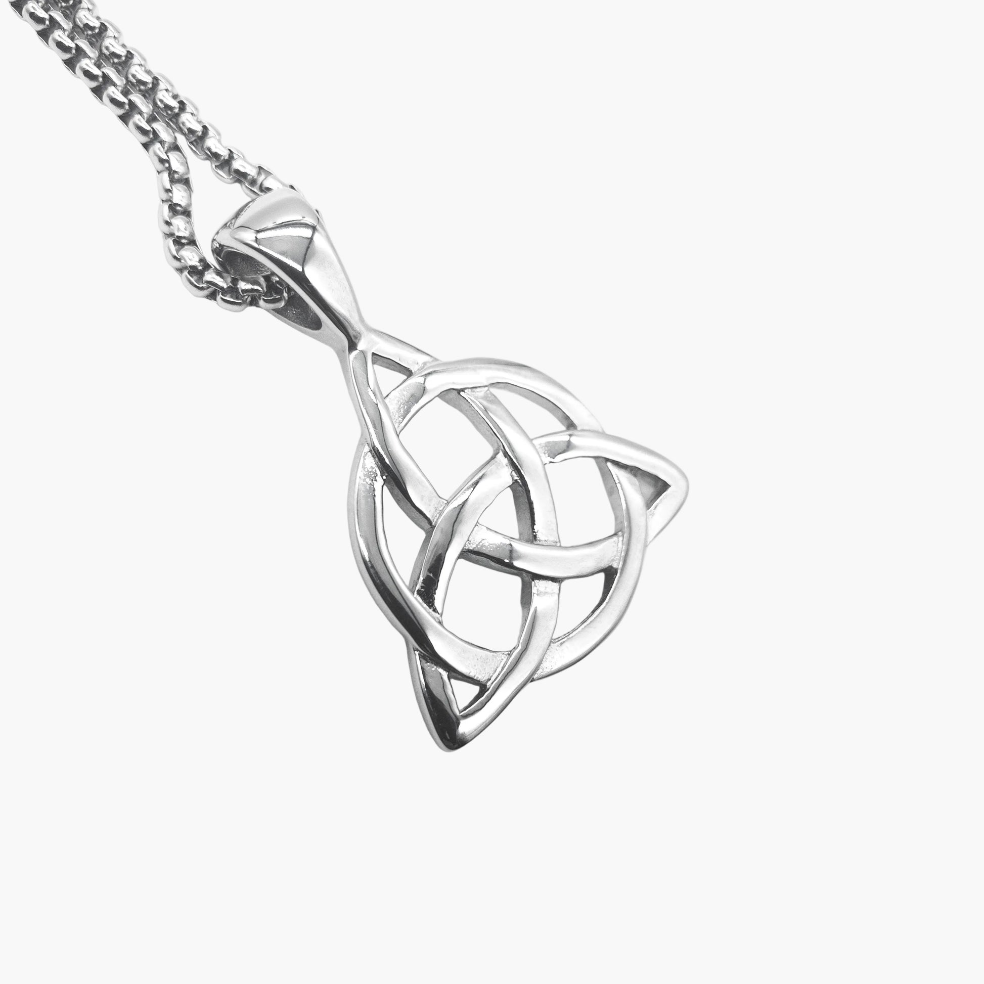 Triquetra Norse-Celtic knotwork pendant detail in 316L stainless steel